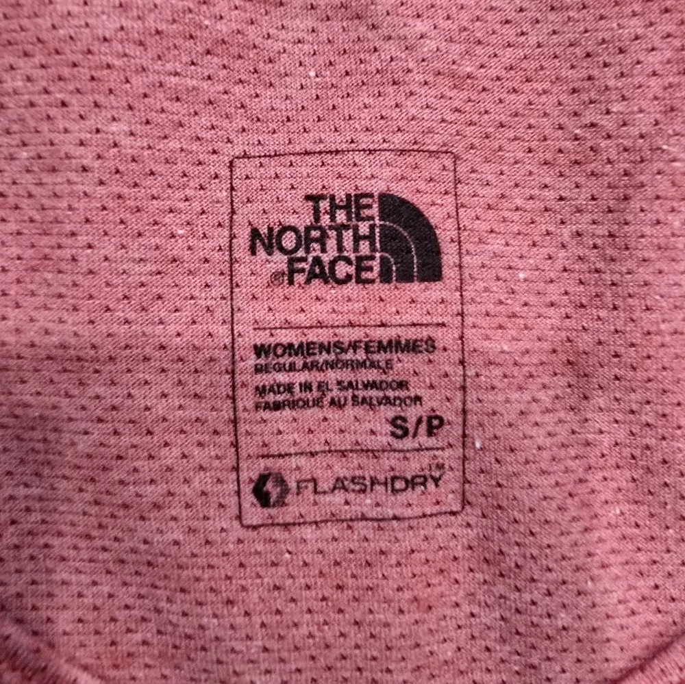 THE NORTH FACE FLASHDRY ACTIVEWEAR SHIRT Women's Size S DARK PINK Short Sleeve - Picture 2 of 5